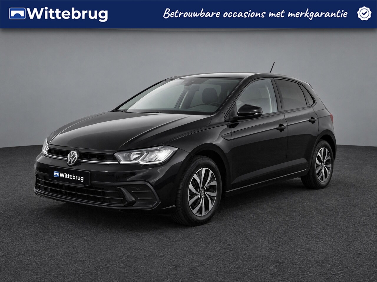 Volkswagen Polo - 1.0 TSI 95pk Life / Navigatie / LED / LM 15 inch / Parkeersensoren/ Digital cockpit - AutoWereld.nl