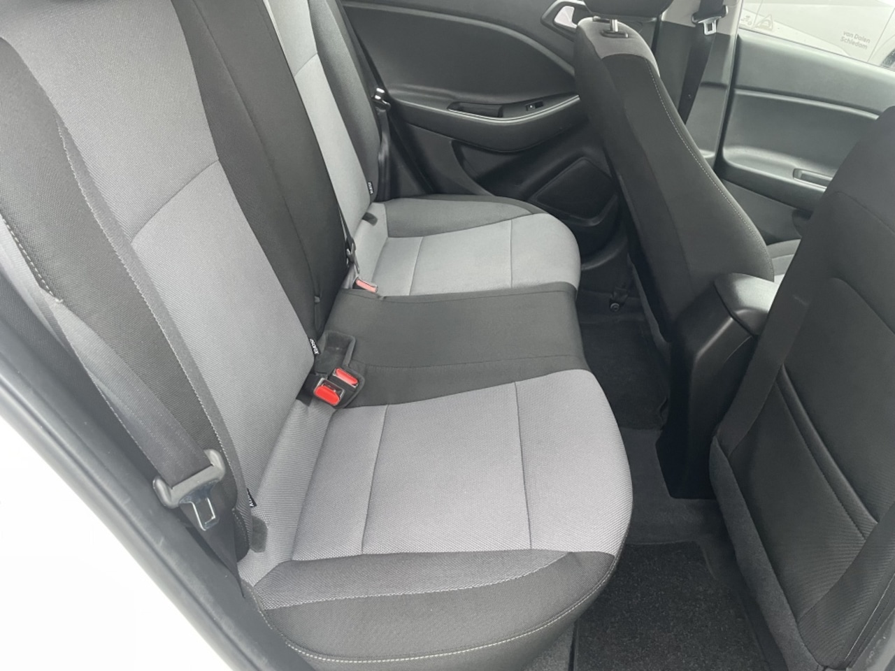 Hyundai i20 - 1.0 T-GDI Comfort + NAVI*RIJKLAARPRIJS*