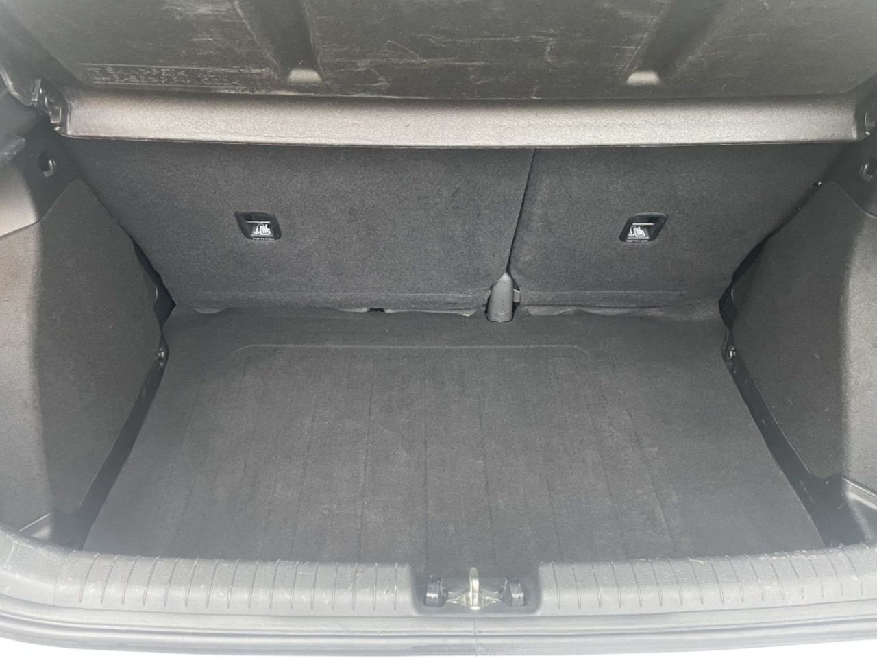 Hyundai i20 - 1.0 T-GDI Comfort + NAVI*RIJKLAARPRIJS*