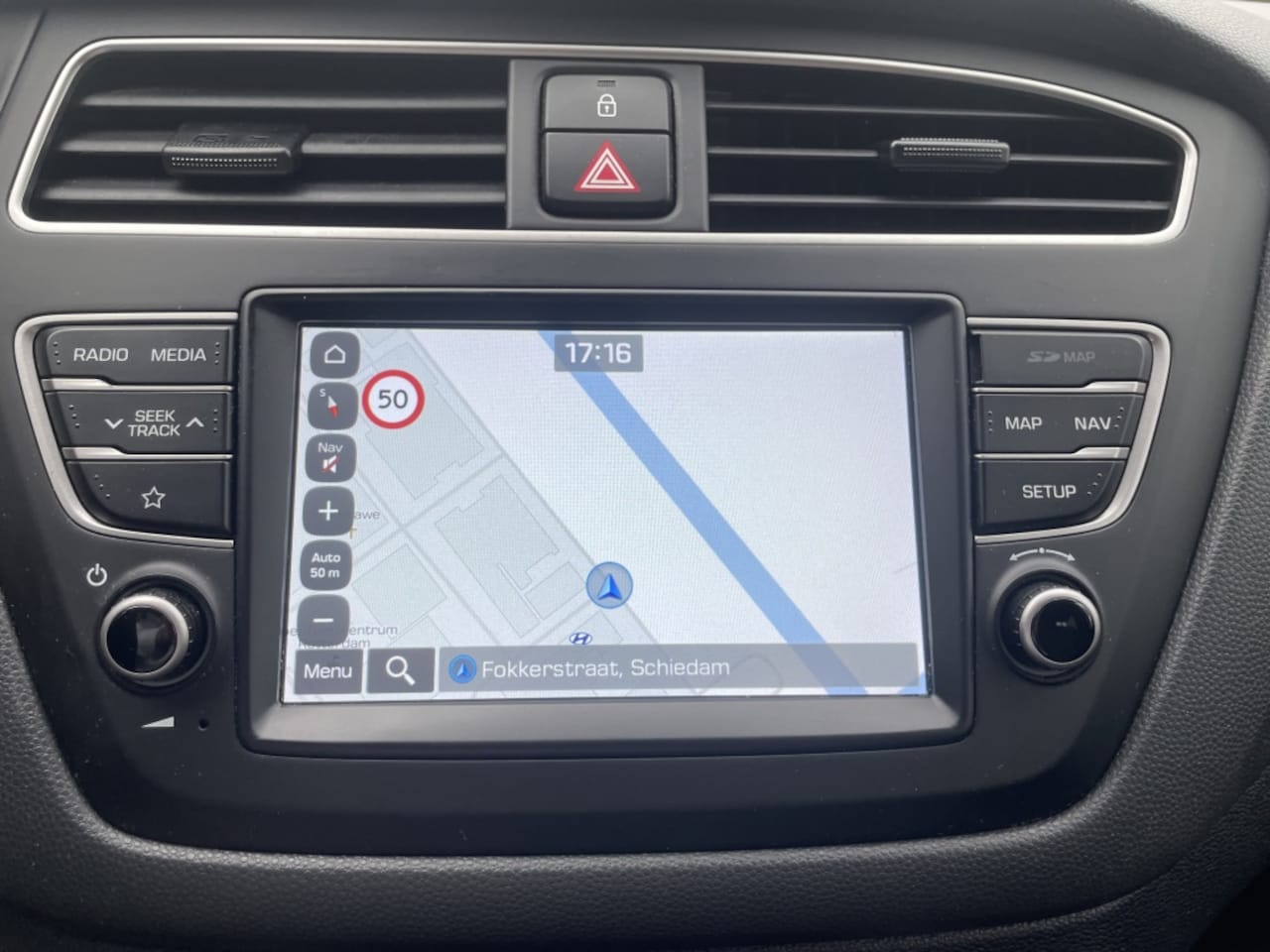 Hyundai i20 - 1.0 T-GDI Comfort + NAVI*RIJKLAARPRIJS*