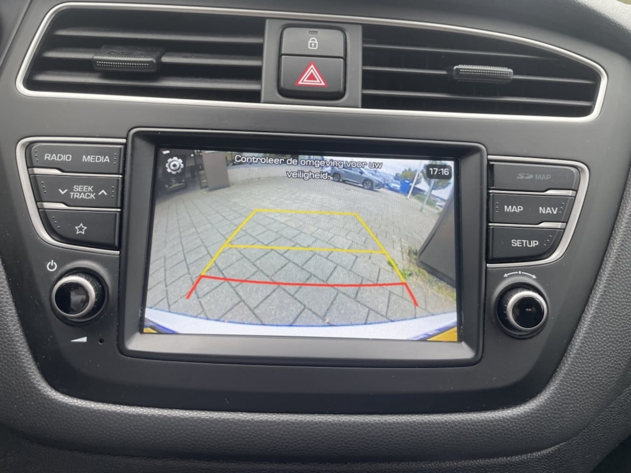 Hyundai i20 - 1.0 T-GDI Comfort + NAVI*RIJKLAARPRIJS*