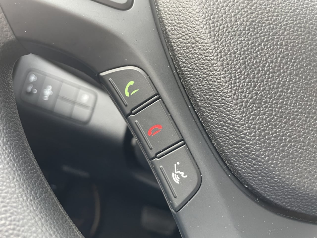 Hyundai i10 - 1.0i Comfort + NAVI AUTOMAAT*RIJKLAARPRIJS*
