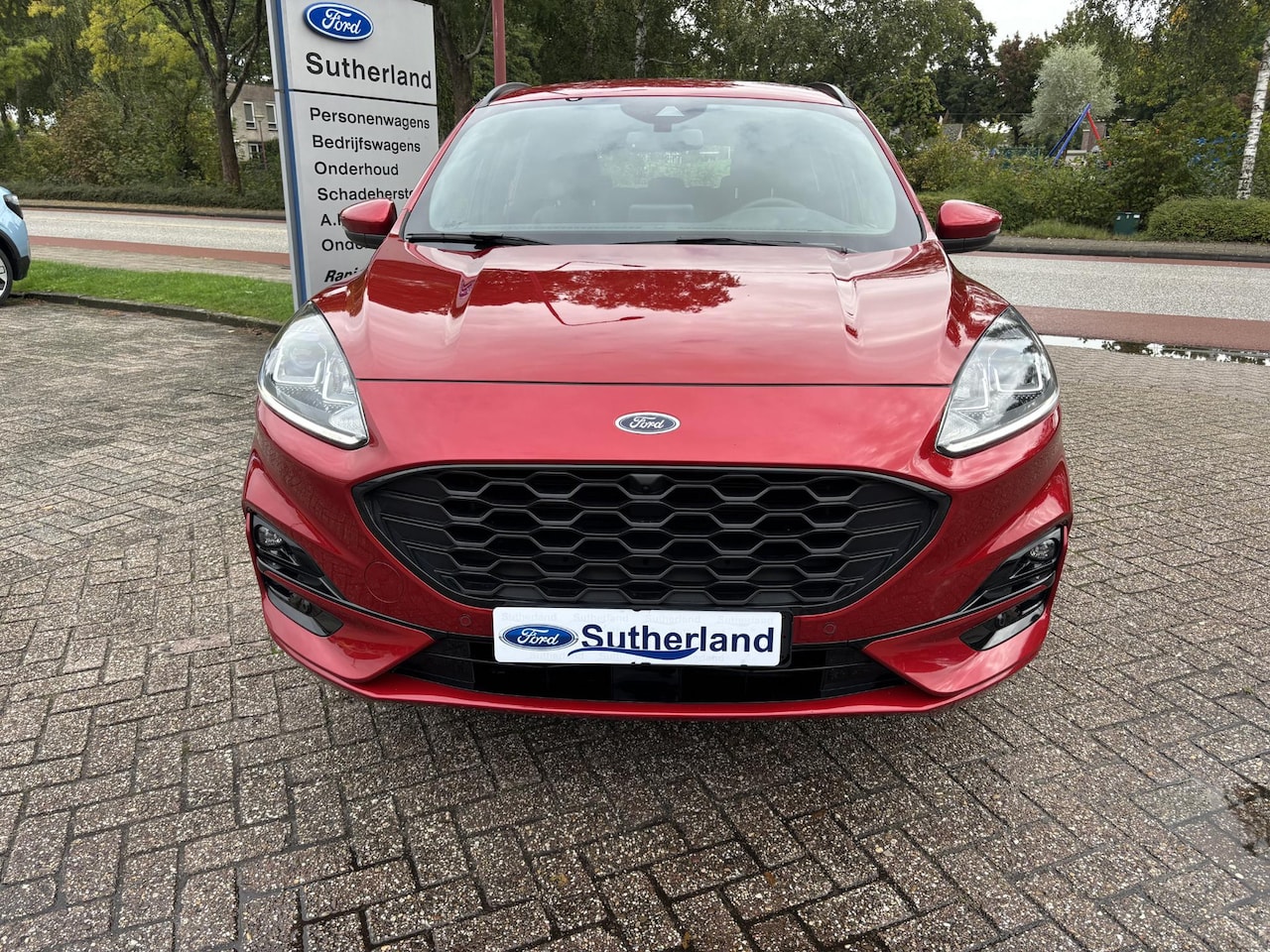 Ford Kuga - 2.5 PHEV ST-Line 225pk | Afneembare Trekhaak | Adaptieve Cruise | Winterpack | Elektrische - AutoWereld.nl