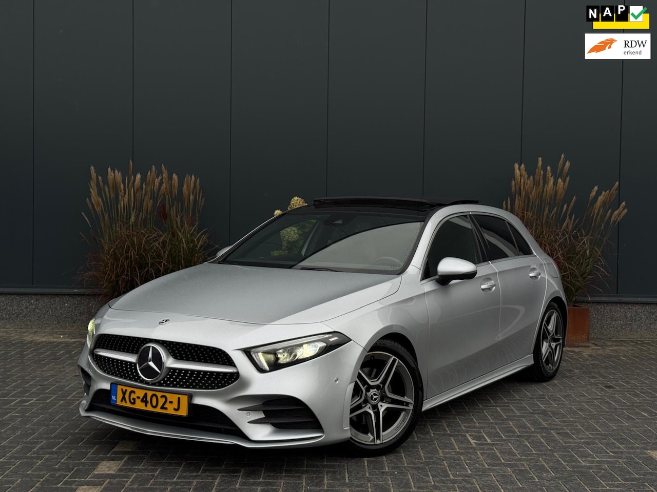 Mercedes-Benz A-klasse - 180 d Business Solution AMG BTW/BPM PANO|LEDER|CR CONTROL - AutoWereld.nl
