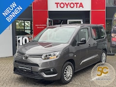 Toyota ProAce City Verso - 1.2 Turbo 5 PERSOONS TILLIFT KOFFERBAK VOOR ROLSTOEL/ROLLATOR INVALIDE VERVOER