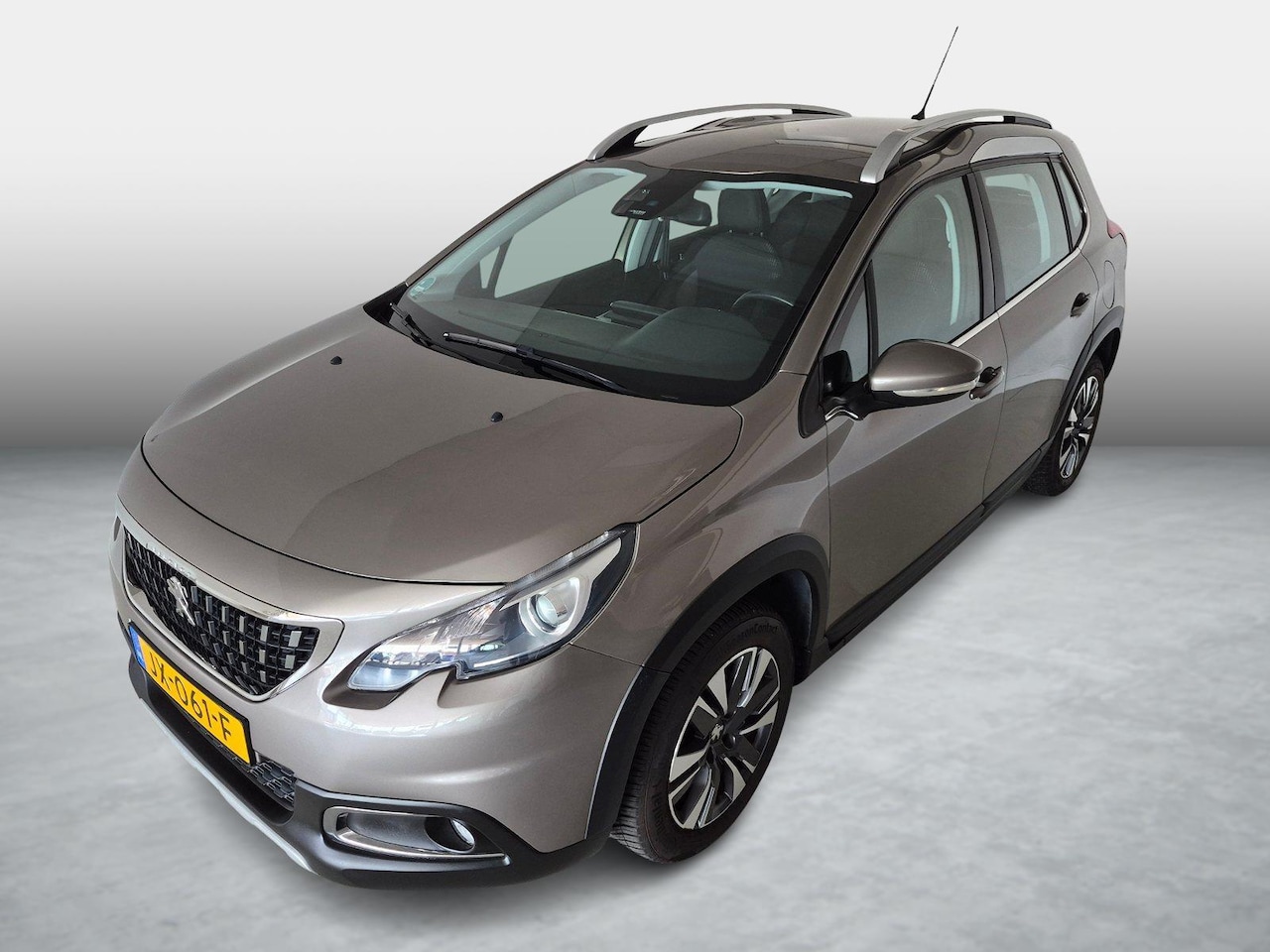 Peugeot 2008 - 1.2 Automaat Allure - AutoWereld.nl