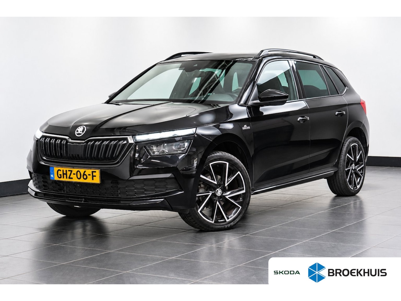 Skoda Kamiq - 1.5 TSI 150PK DSG-7 Monte Carlo | PANORAMA DAK | TREKHAAK | CAMERA | STOELVERW. | CARPLAY - AutoWereld.nl