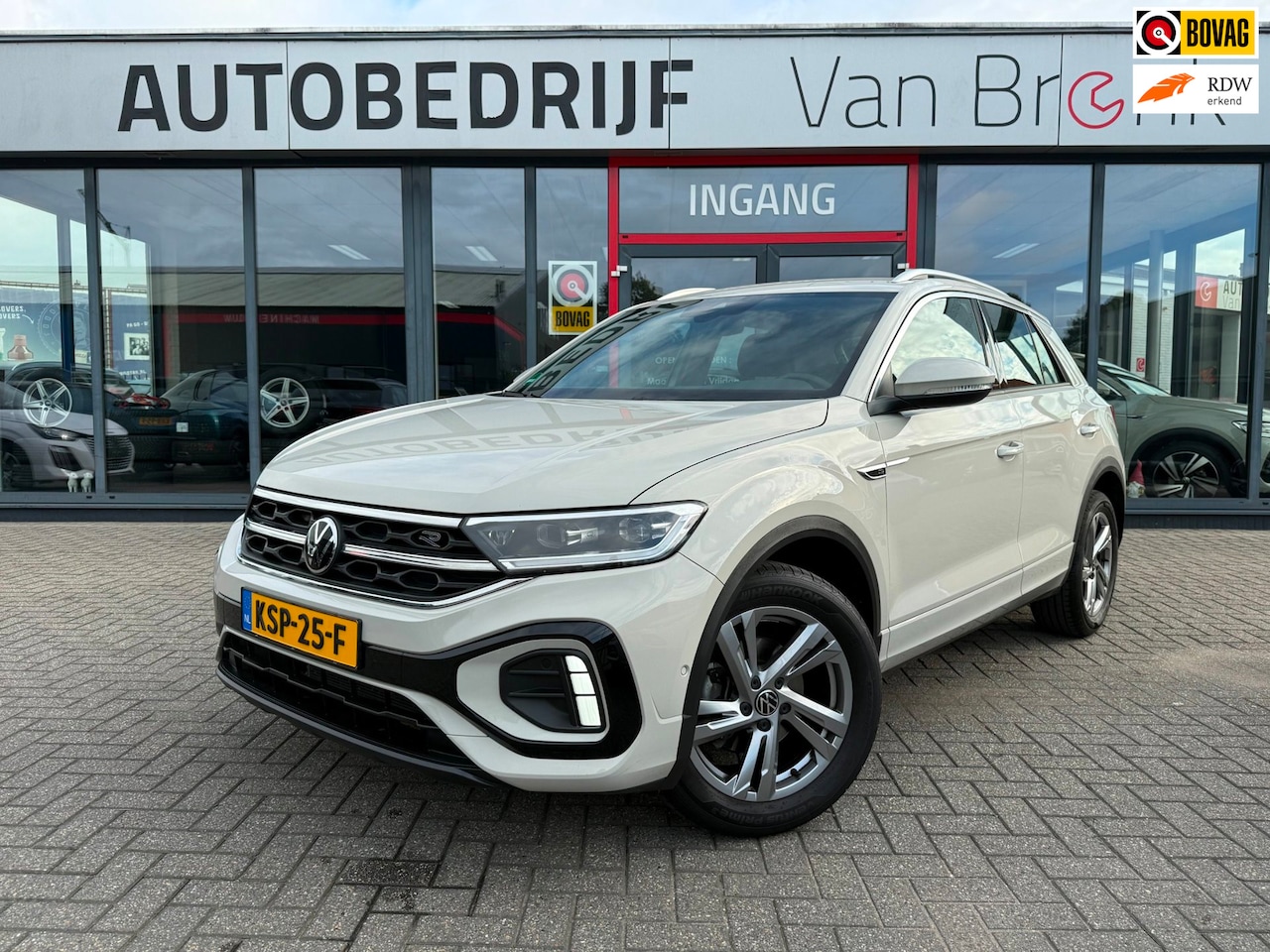 Volkswagen T-Roc - 1.0 TSI R-Line Business | 1e Eigenaar | ACC - AutoWereld.nl