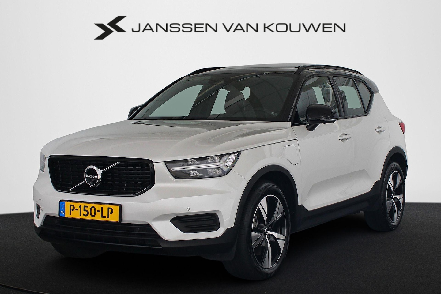 Volvo XC40 - 1.5 T5 Recharge R-Design Harman Kardon Panoramadak Memory - AutoWereld.nl