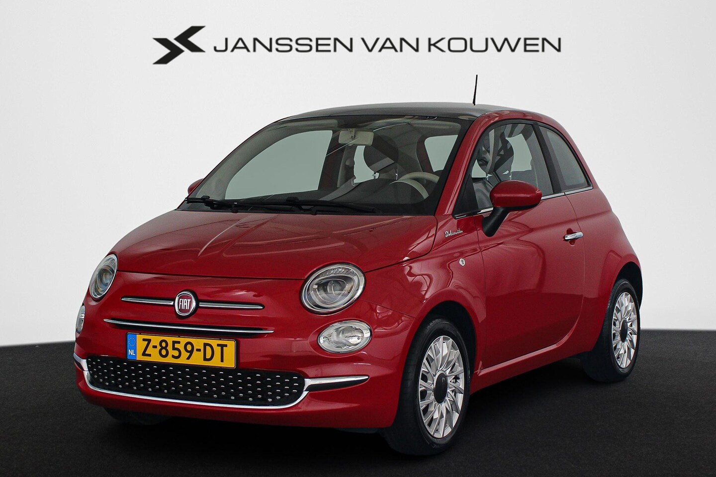 Fiat 500 - 1.0 Hybrid Dolcevita Panoramadak Apple CarPlay Climate Control - AutoWereld.nl