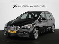 BMW 2-serie Gran Tourer - 216i Business Edition Plus Trekhaak Stoelverwarming Head-Up Harman Kardon