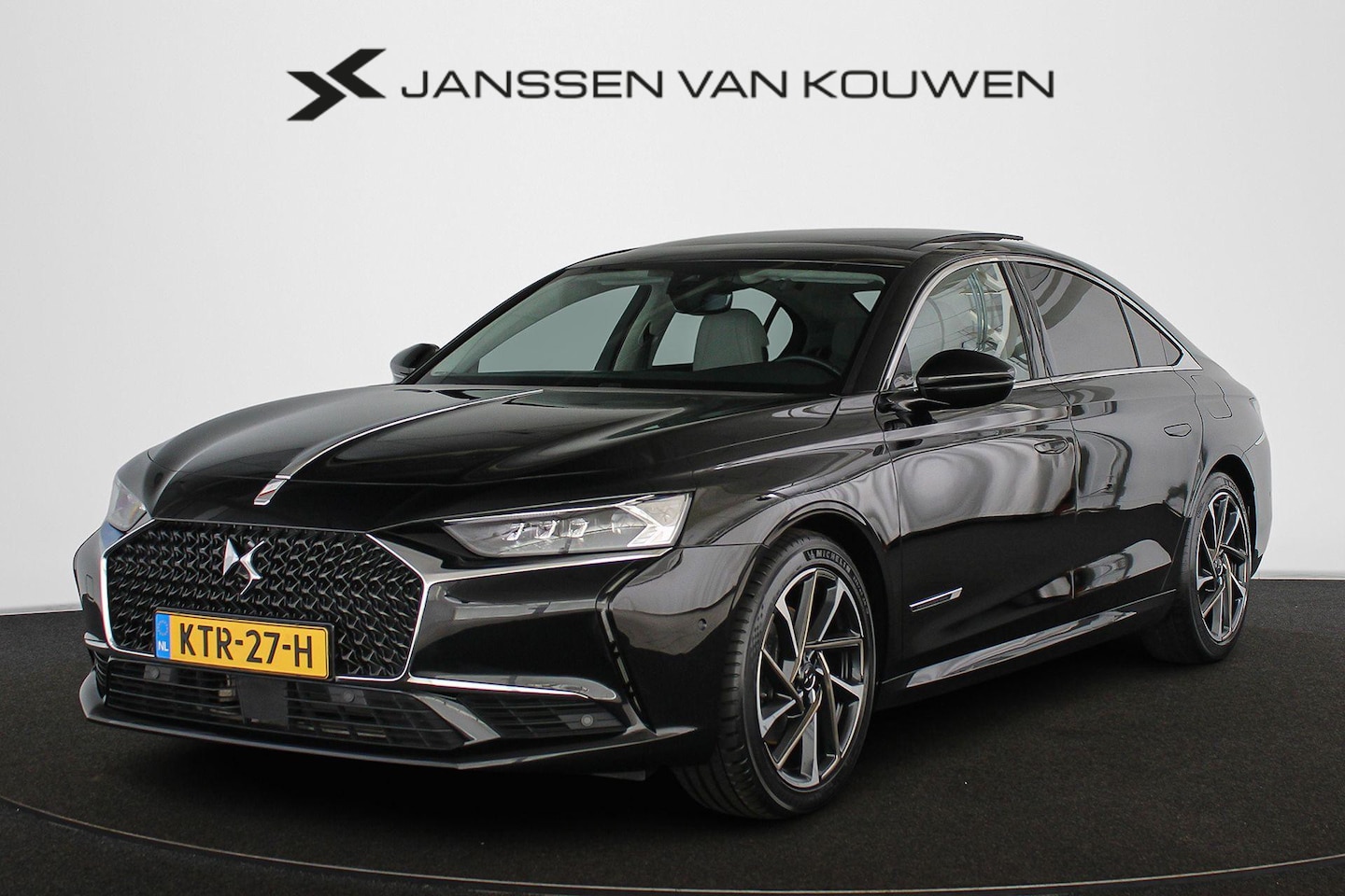 DS 9 - E-Tense Opera Première Schuifdak FOCAL Night Vision Stoelventilatie DS LED - AutoWereld.nl