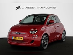 Fiat 500 - 3+1 La Prima 42 kWh Panoramadak Stoelverwarming Camera Apple CarPlay