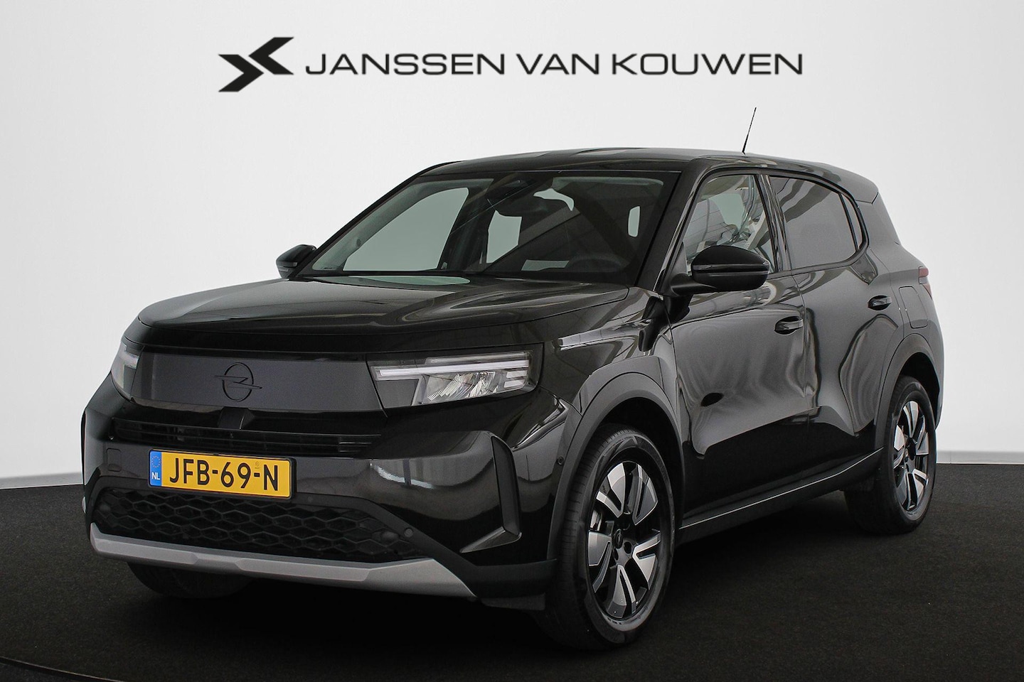Opel Frontera - 1.2 Turbo Hybrid GS 7 Zits Achteruitrijcamera Apple CarPlay - AutoWereld.nl