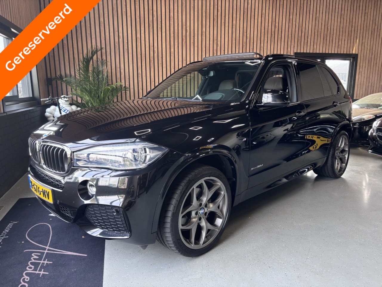 BMW X5 - XDrive30d NAP//90676KM!/UNIEK/GRIJSKENTEKEN/VOLL/TREKHAAK - AutoWereld.nl