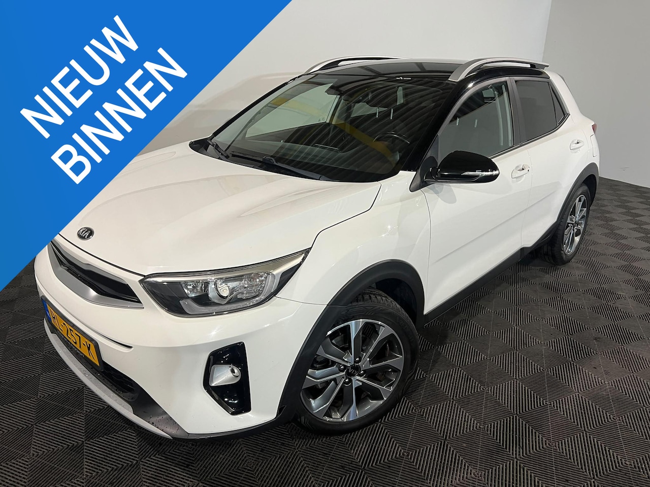 Kia Stonic - 1.0 T-GDi DynamicLine 1.0 T-GDi DynamicLine - AutoWereld.nl
