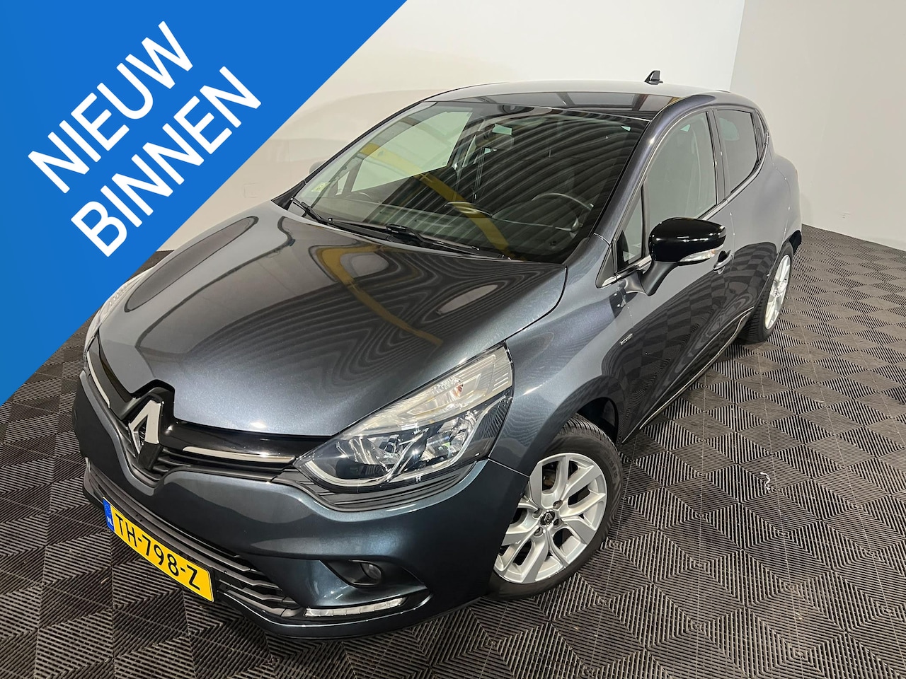 Renault Clio - 0.9 TCe Limited 0.9 TCe Limited - AutoWereld.nl