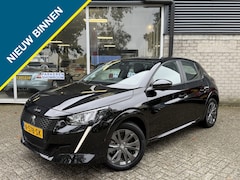 Peugeot e-208 - Active Pack 50 kWh SOH 95 Stoelverwarming/Navi/Carplay