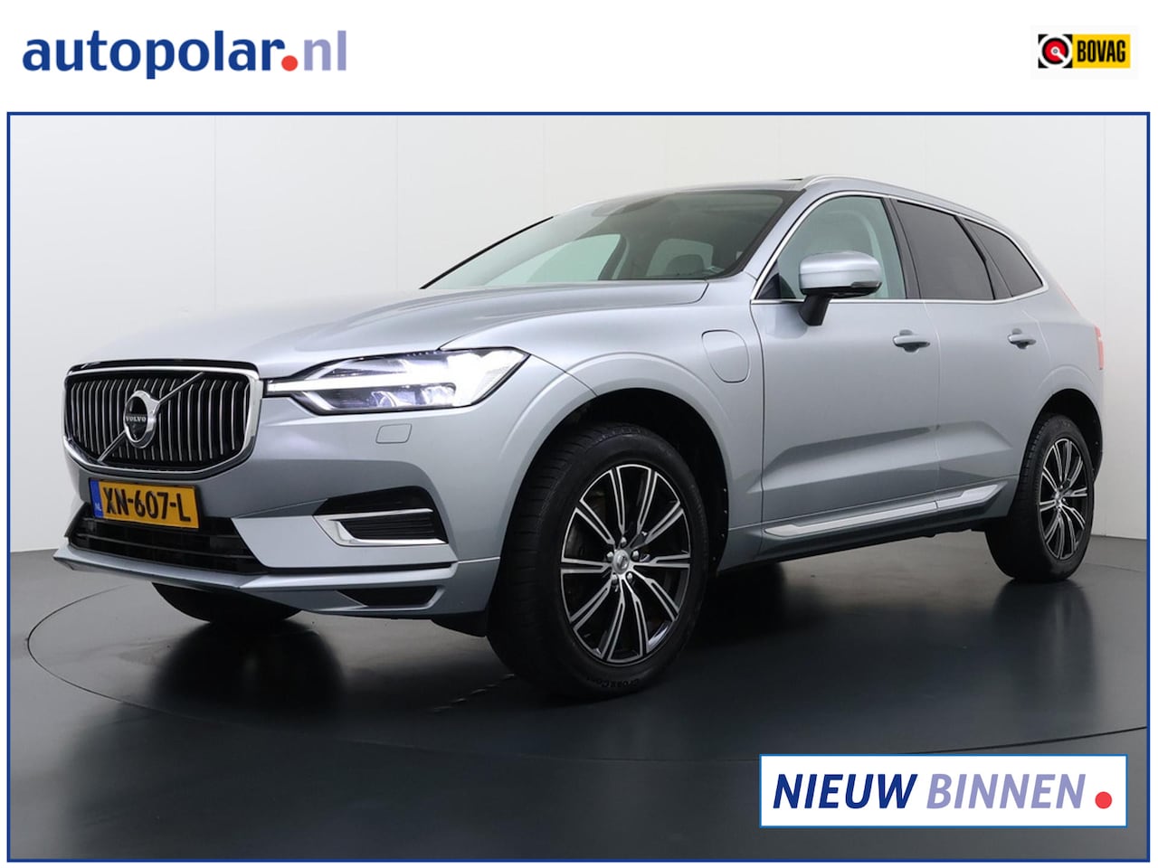 Volvo XC60 - 2.0 T8 Twin Engine AWD Inscription Trekhaak/Luchtvering/Panodak/360 etc. - AutoWereld.nl