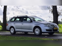Volkswagen Golf Variant - 1.6 Trendline APK 25-9-2027 I Airco I Distributie 10-2024 vervangen