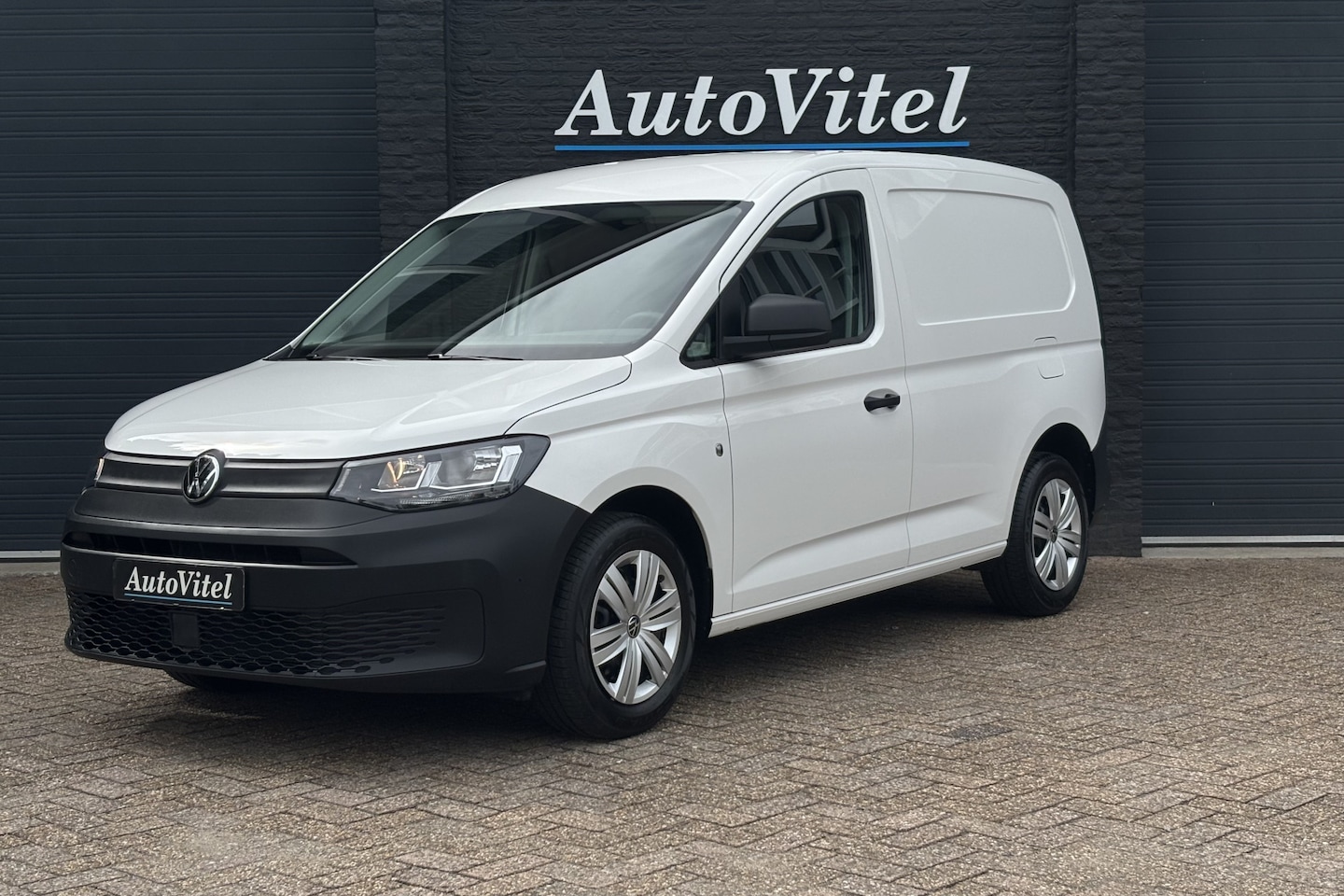Volkswagen Caddy Cargo - 1.5 TSI | Airco | PDC A | DAB | Cruise control - AutoWereld.nl