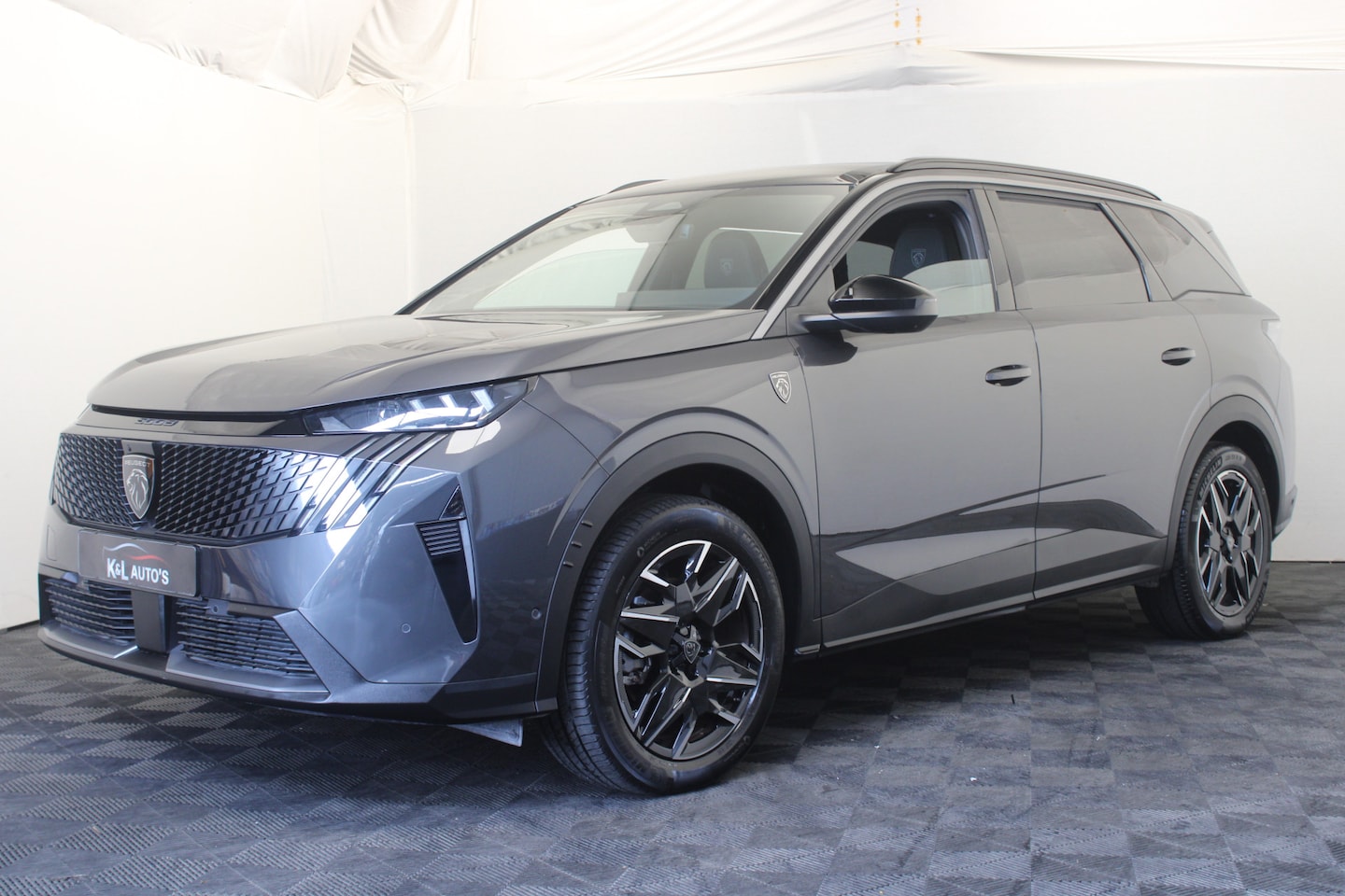 Peugeot 5008 - 1.2 Hybrid 145 GT 7p |Stoel/stuur verw.|Camera|Navi| - AutoWereld.nl