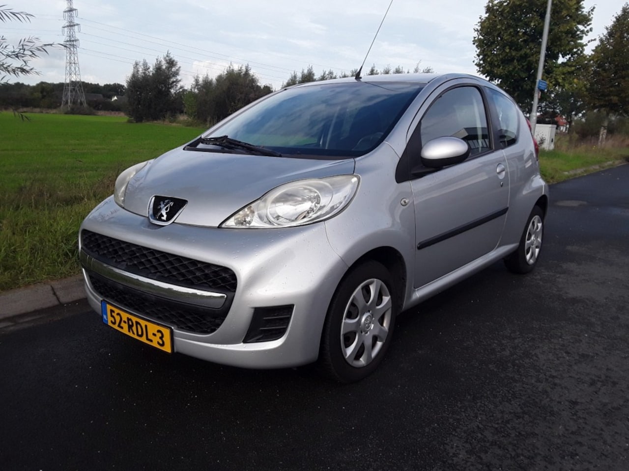 Peugeot 107 - 1.0-12V Accent 1.0-12V ACCENT - AutoWereld.nl