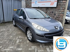 Peugeot 207 - 1.6 HDI 5 deurs
