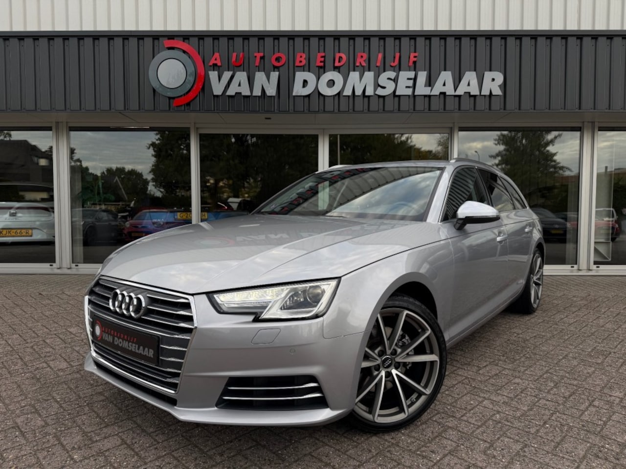 Audi A4 Avant - Avant 1.4 TFSI Design Pro Line Plus - Trekhaak Navi Cruise 18LMV - AutoWereld.nl