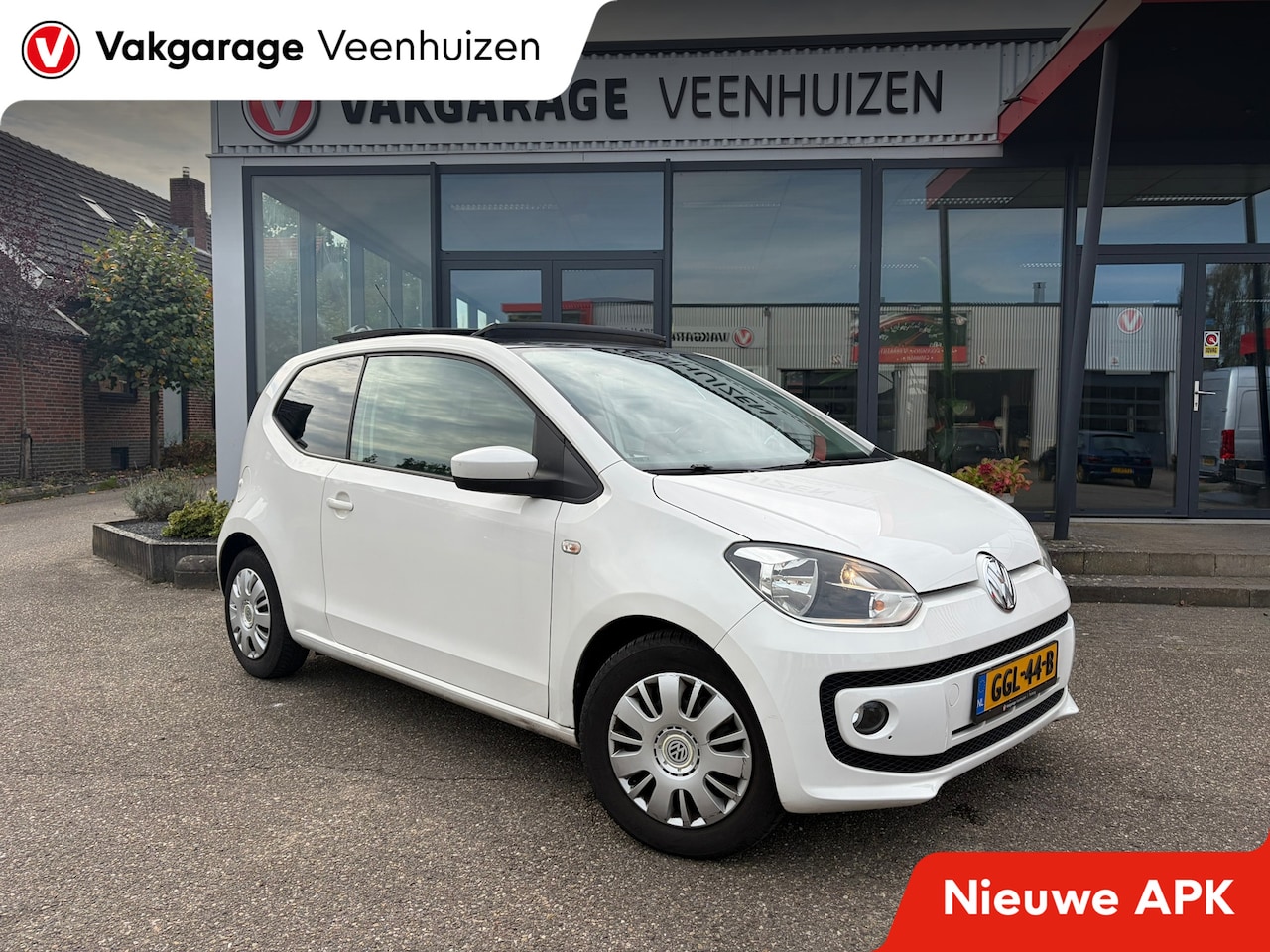 Volkswagen Up! - 1.0 move up! BlueMotion|Nieuwe APK|Pano dak|Stoelverw.|Airco| - AutoWereld.nl