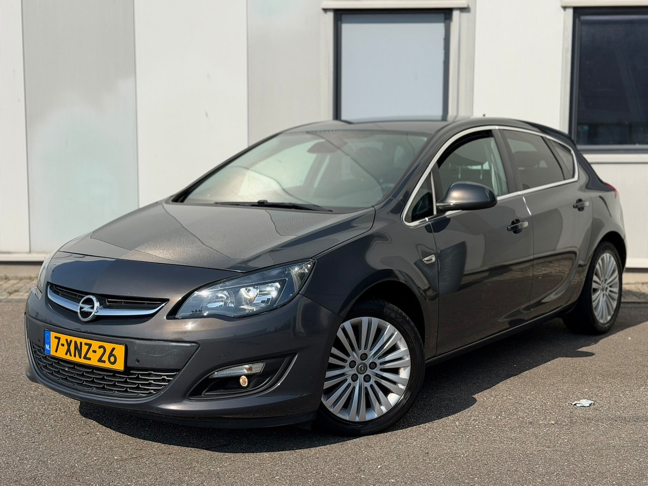 Opel Astra - 1.4 Blitz 5D Clima Cruise PDC APK NIEUW 134dkm NAP 2014! - AutoWereld.nl
