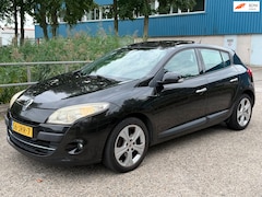 Renault Mégane - 1.6 Sélection Business Sport Pano Clima PDC Navi 1 jaar APK