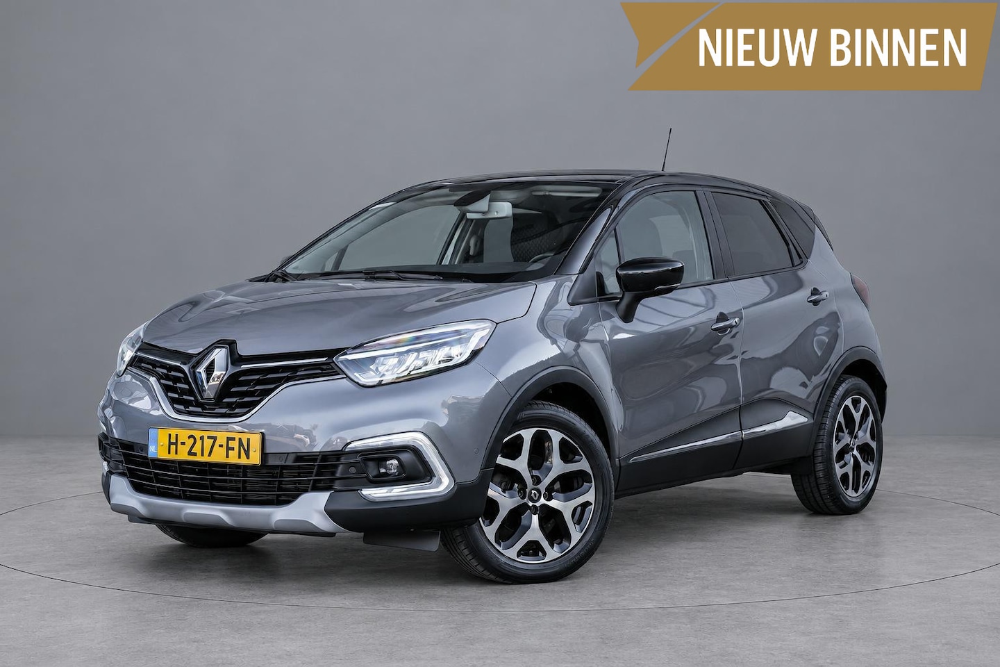 Renault Captur - 1.3 TCe 150pk AUT-6 Intens Trekhaak|Camera|Climate|Cruise|Navigatie - AutoWereld.nl