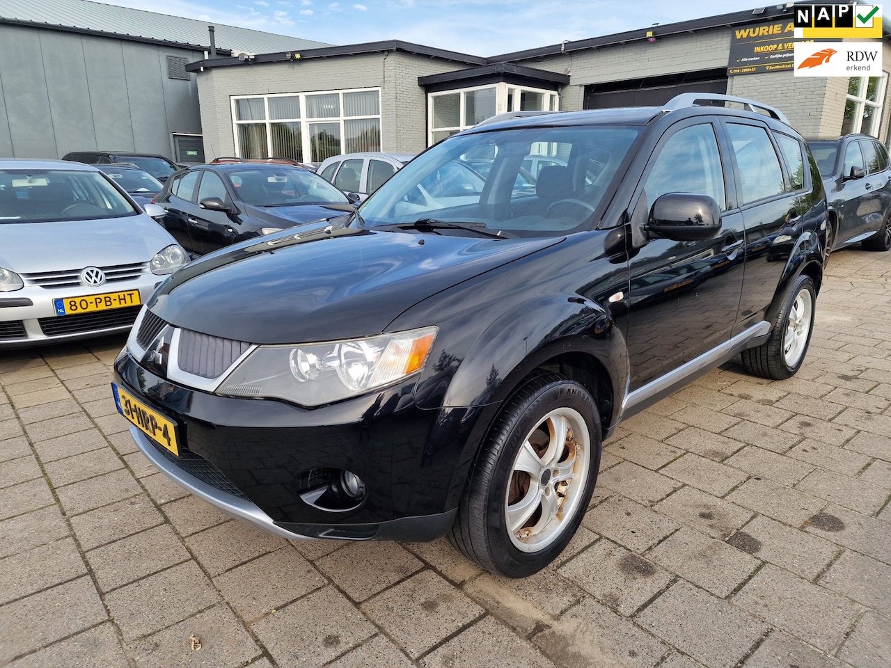 Mitsubishi Outlander - 2.4 Intense Special Edition/Apk 28-9-2027 - AutoWereld.nl