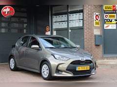 Toyota Yaris - 1.5 Hybrid Active / Camera / Carplay / NL auto / 1e eigenaar