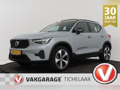 Volvo XC40 - 2.0 B4 Plus Black Edition | Uitklap Trekhaak | Panoramadak | Harman/Kardon | Digital Cockp