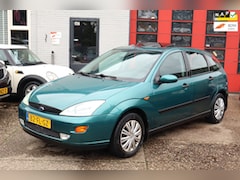 Ford Focus - 1.6-16V Trend , 5 DEURS, SCHUIFDAK , 175.000 KM