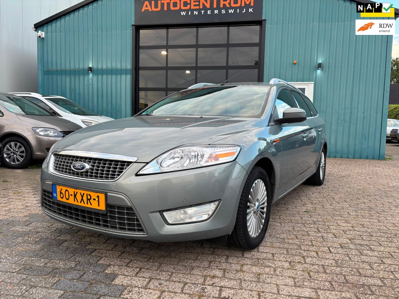 Ford Mondeo Wagon - 2.0-16V Limited 2.0-16V Limited - AutoWereld.nl