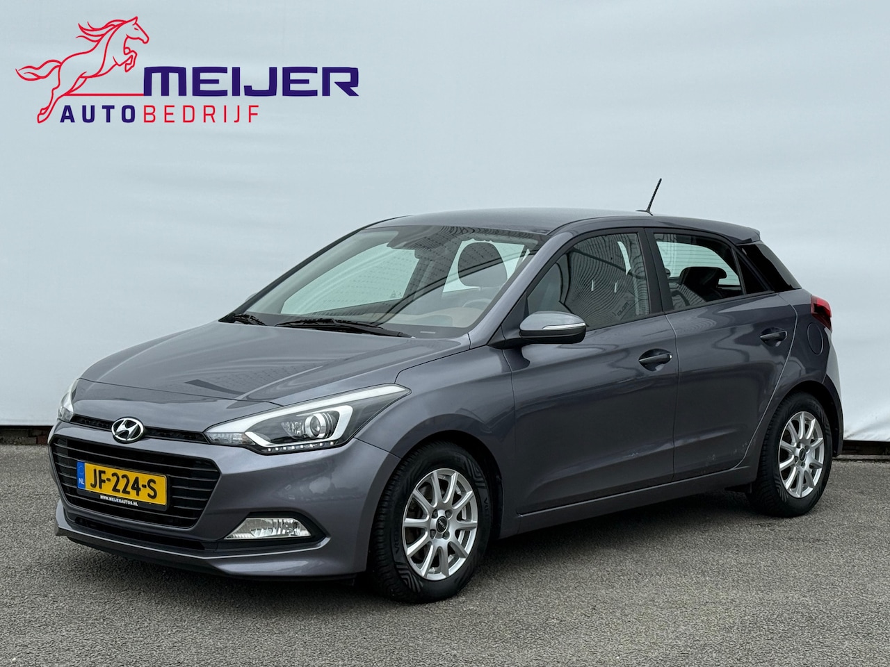 Hyundai i20 - 1.0 T-GDI Comfort Sportvelgen | AllSeason | Navigatie | Parkeersensoren | Bluetooth | Came - AutoWereld.nl