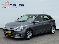 Hyundai i20 - 1.0 T-GDI Comfort Sportvelgen | AllSeason | Navigatie | Parkeersensoren | Bluetooth | Came