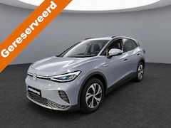 Volkswagen ID.4 - Pure 52 kWh Navigatie / Parkeersensoren / LED verlichting / Clima / Carplay