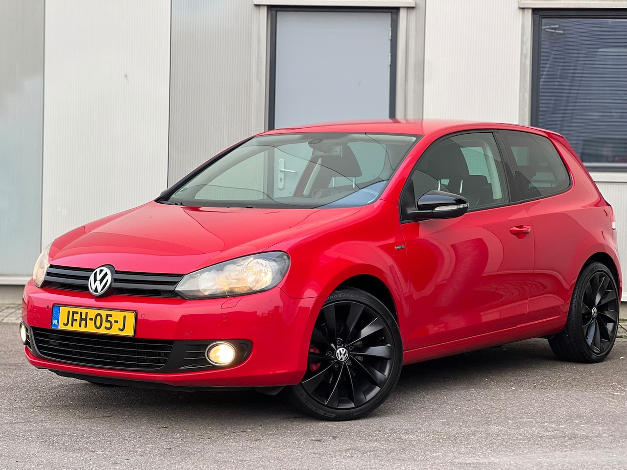 Volkswagen Golf - 1.2 TSI Match Clima PDC Stoelverwarming 2012 140dkm NW APK! - AutoWereld.nl