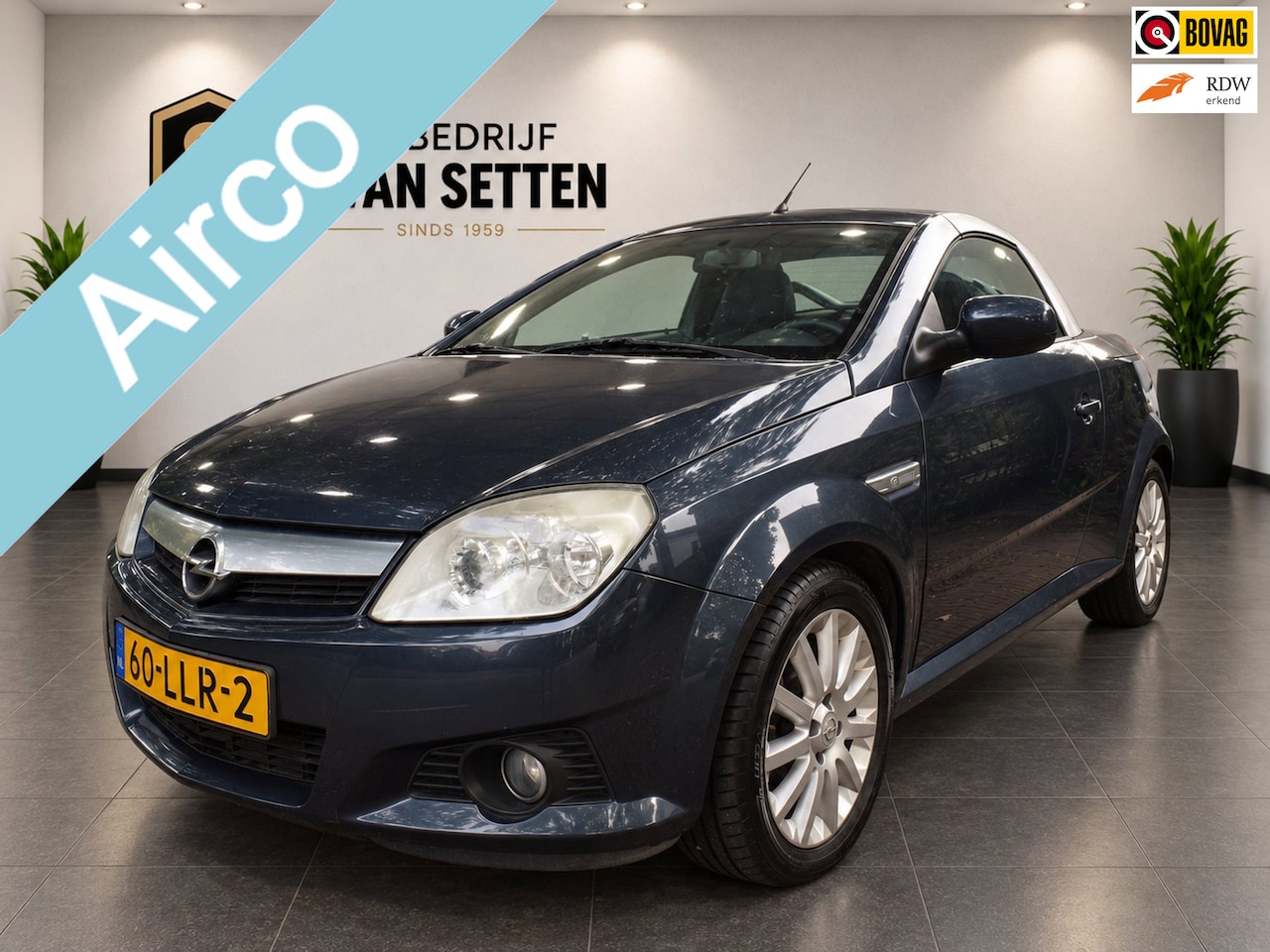 Opel Tigra TwinTop - 1.4-16V Rhythm 1.4-16V Rhythm - AutoWereld.nl