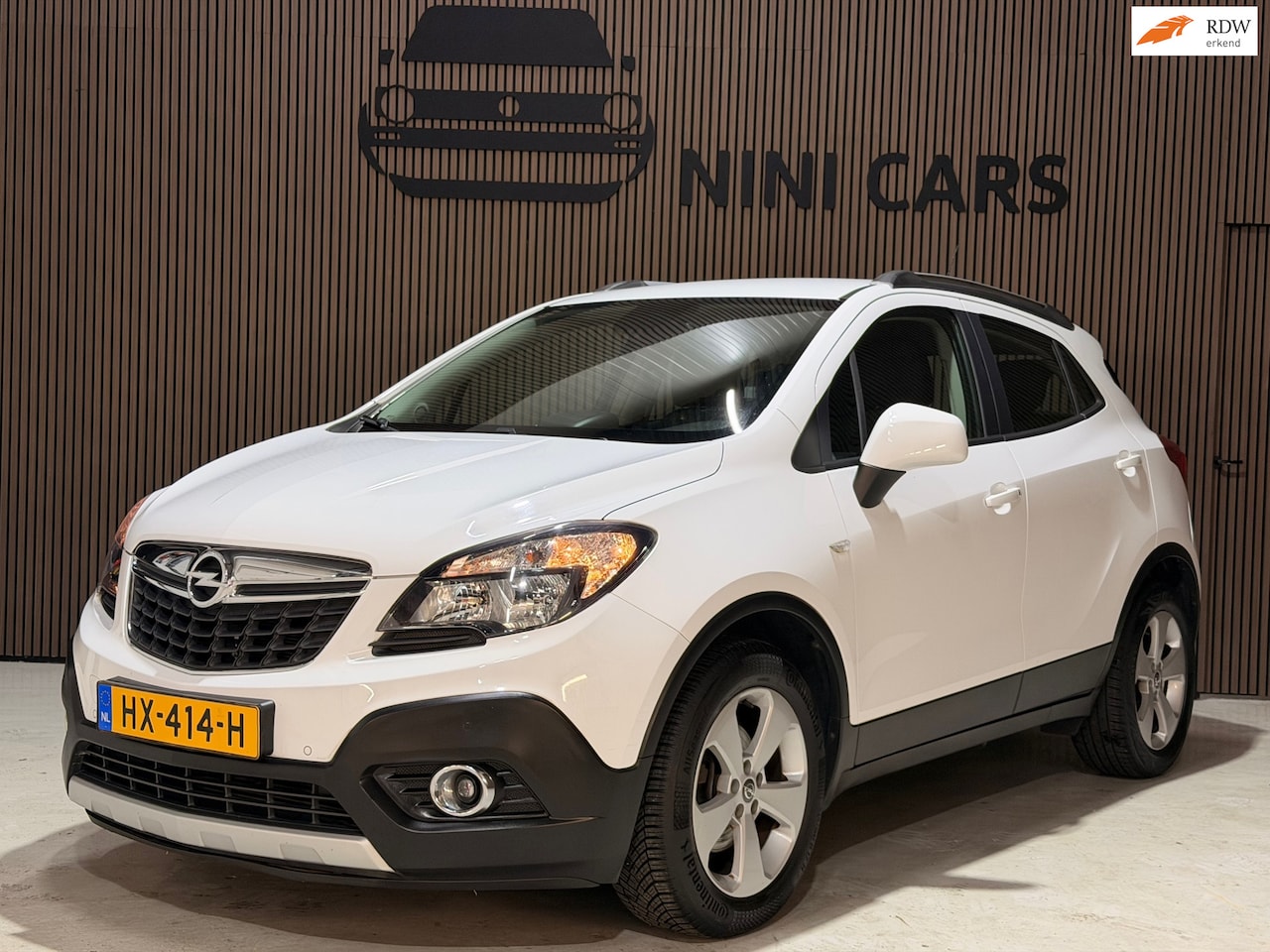 Opel Mokka - 1.4 T Cosmo Trekhaak/Navi/Dakrail/17inch/pdc/ - AutoWereld.nl