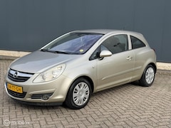 Opel Corsa - 1.4-16V Cosmo NAP/AIRCO/STOEL&STUURVERWARMING