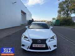 Lexus IS - 300h F Sport Edition - UNIEK/NAVI/CAMERA/LEER/NAP