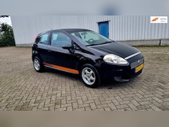 Fiat Grande Punto - 1.4-16V Dynamic