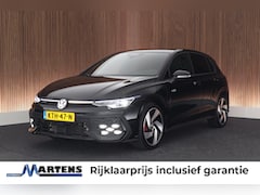 Volkswagen Golf - 1.5 eHybrid GTE 272pk Trekhaak Camera Stoelverwarming HUD Navigatie