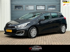 Kia Cee'd - 1.0 T-GDi Navigator 2e EIG / NAVI / LET OP