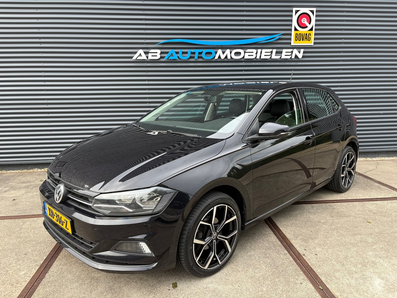 Volkswagen Polo - 1.0 TSI Comfortline AUTOMAAT/ CARPLAY/ TREKHAAK - AutoWereld.nl